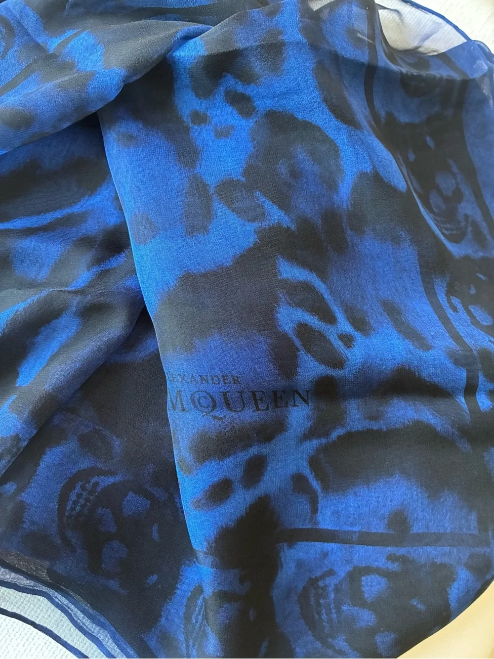 *NWT* Alexander McQueen 140*140cm 💙 Blue Skull Leopard Silk Scarf ✨